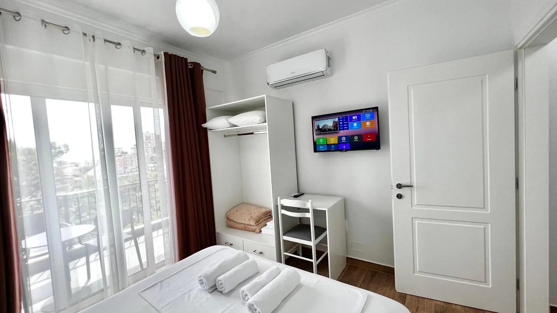 The Gwen Apartment Sarande 0*,