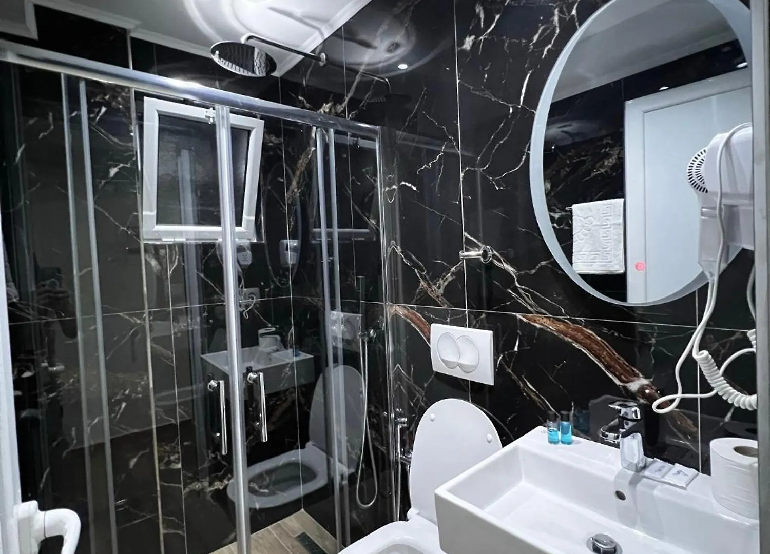 Apartament The Gwen Saranda