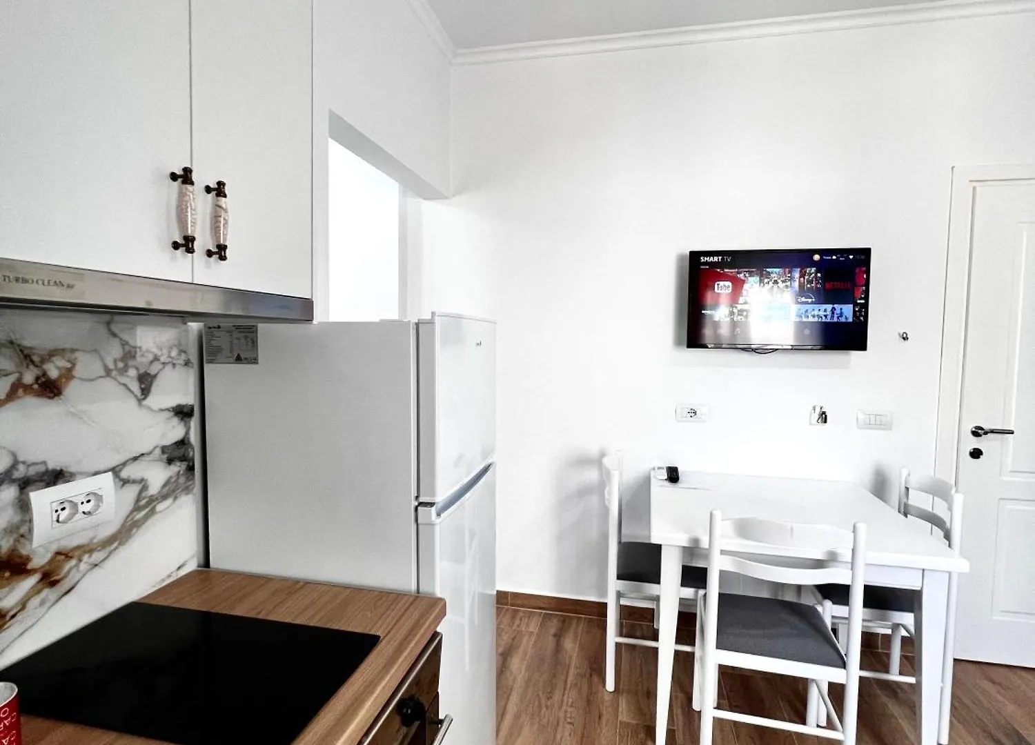 Apartament The Gwen Saranda